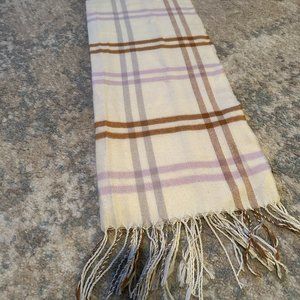 STEVE MADDEN Scarf with Fringe